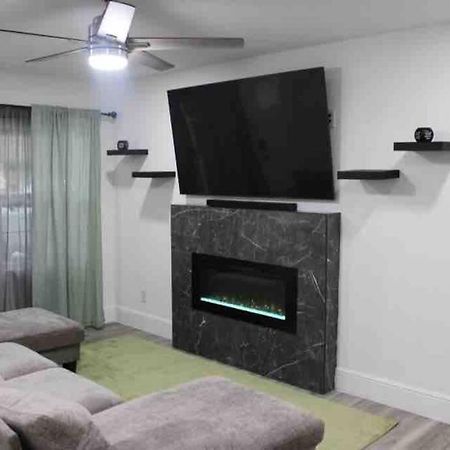 Вилла Cozy House Downtown Houston! Экстерьер фото